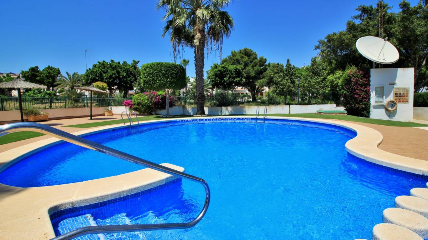 Revente - Appartement - Orihuela Costa - Villamartin