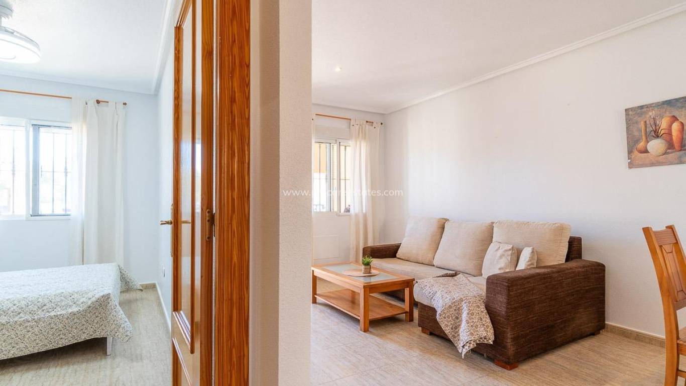 Revente - Appartement - Orihuela Costa - Villamartin