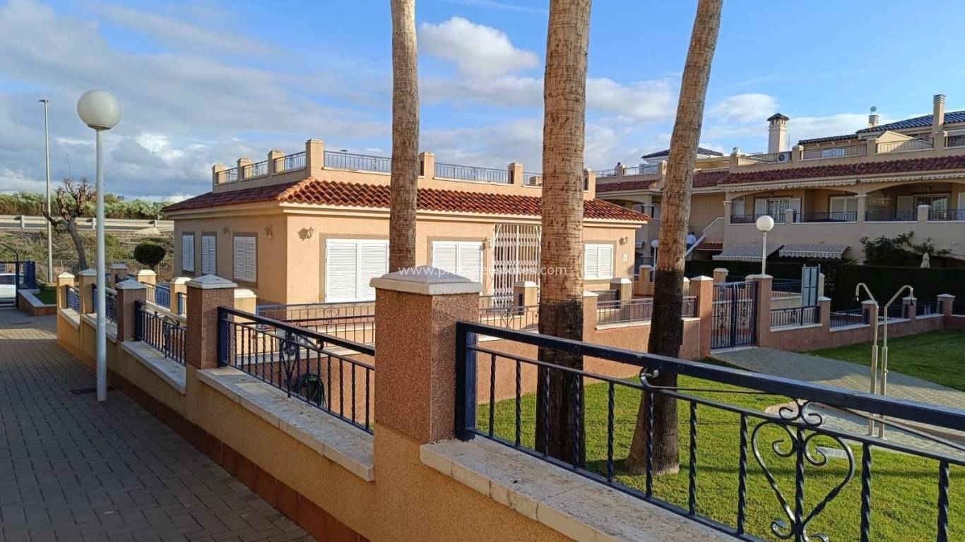 Revente - Appartement - Pilar de la Horadada - Zona Pueblo
