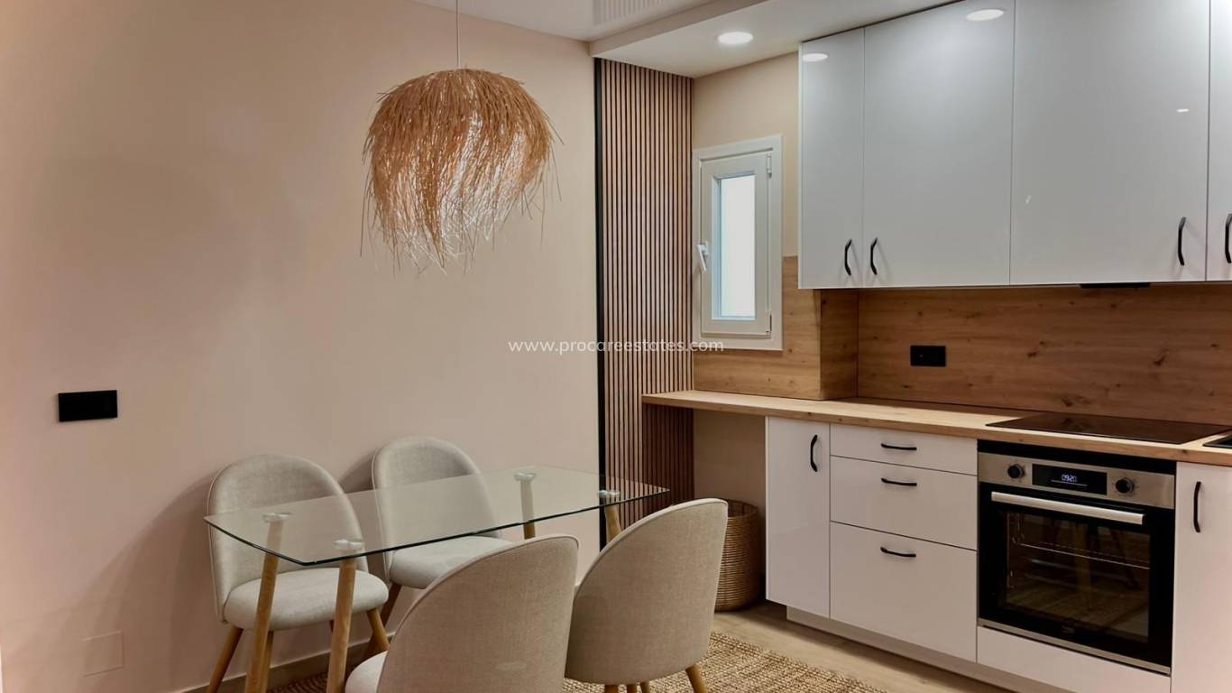 Revente - Appartement - Torrevieja - Acequion