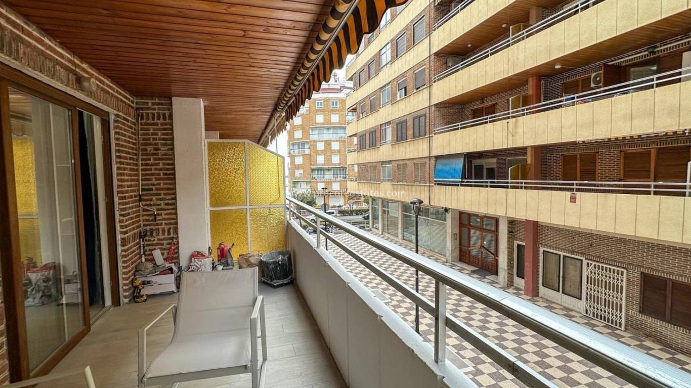 Revente - Appartement - Torrevieja - Acequion