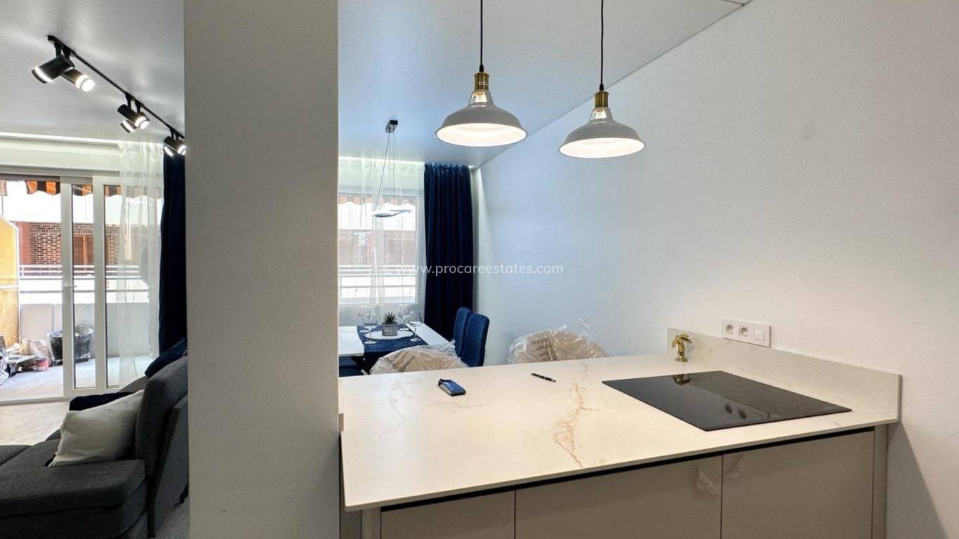 Revente - Appartement - Torrevieja - Acequion