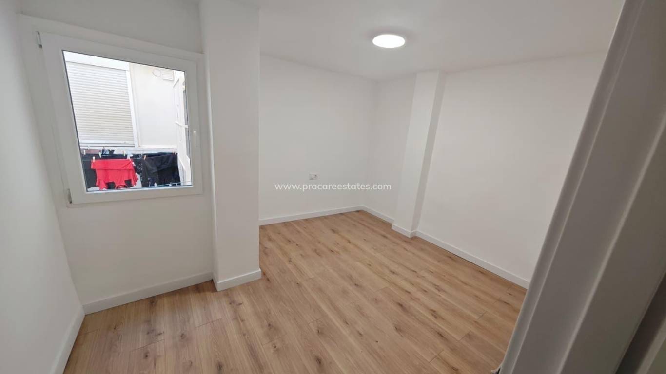 Revente - Appartement - Torrevieja - Acequion