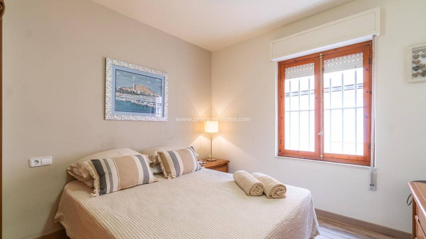 Revente - Appartement - Torrevieja - Acequion