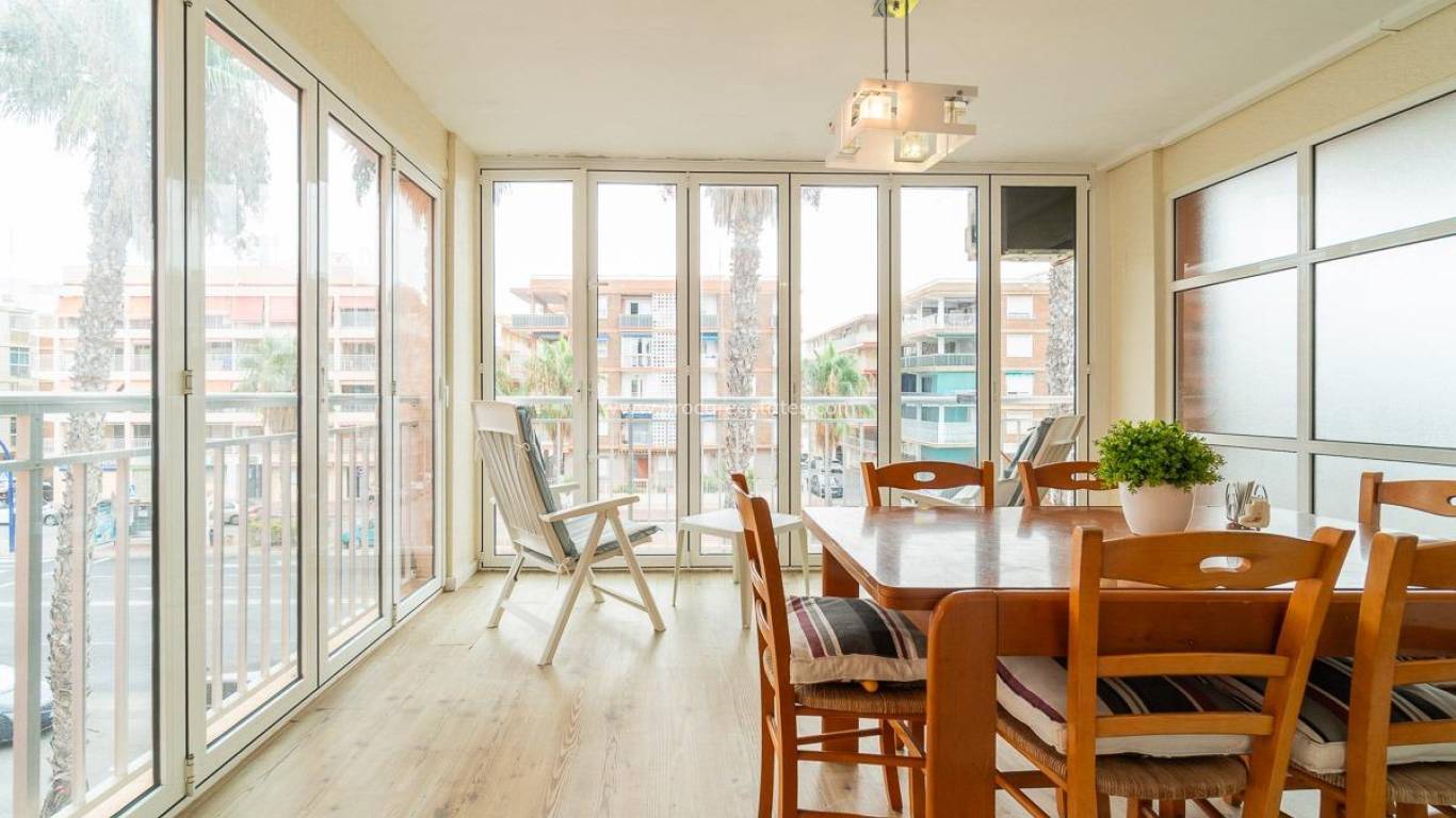 Revente - Appartement - Torrevieja - Acequion