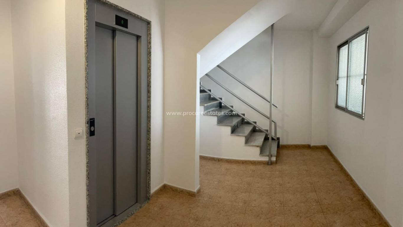 Revente - Appartement - Torrevieja - Acequion