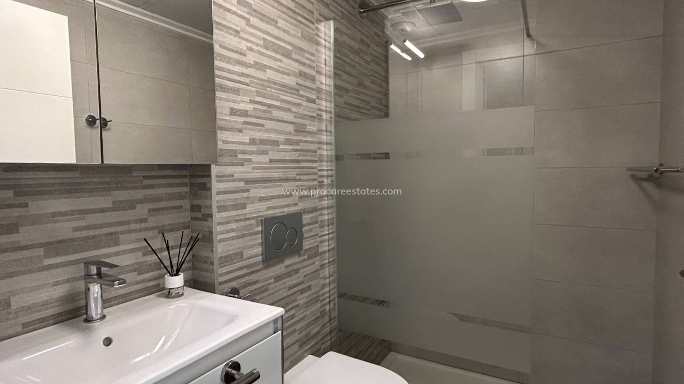 Revente - Appartement - Torrevieja - Aguas Nuevas