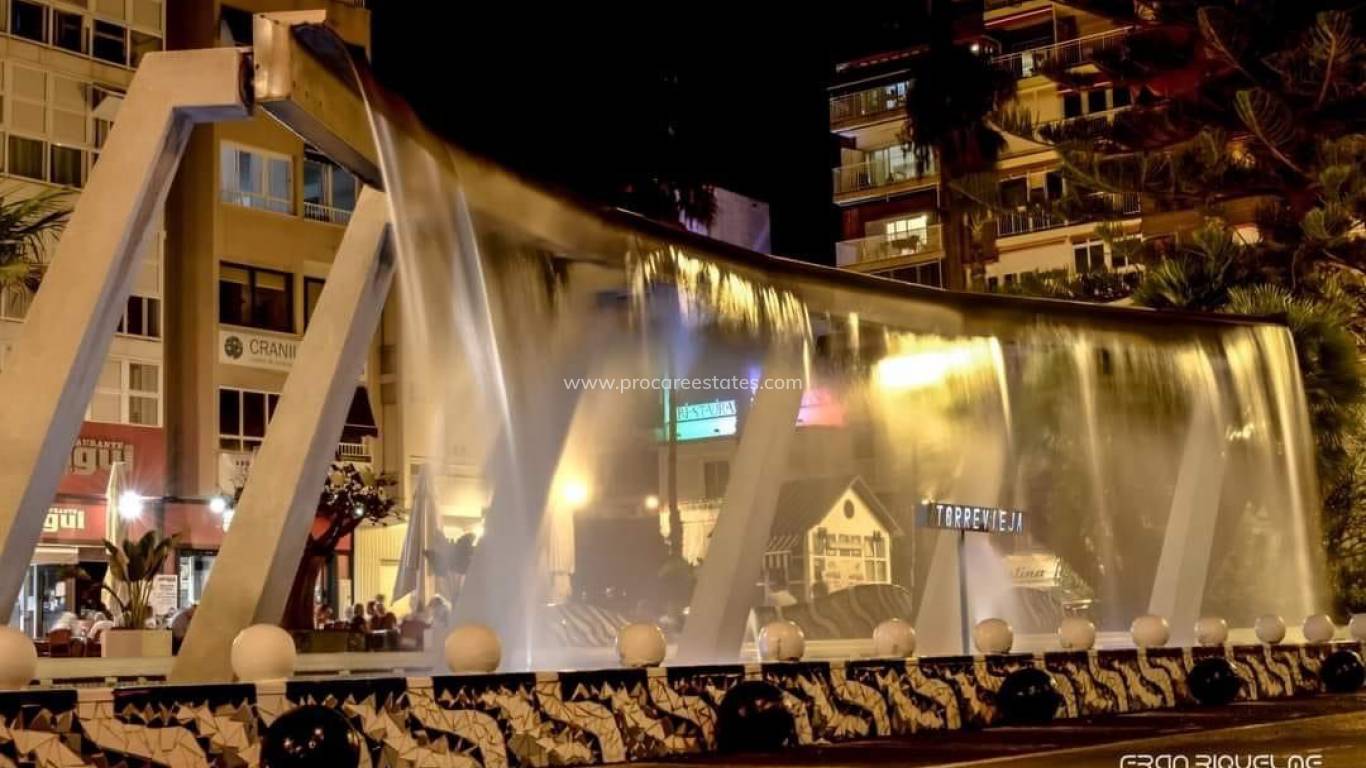 Revente - Appartement - Torrevieja - Aguas Nuevas