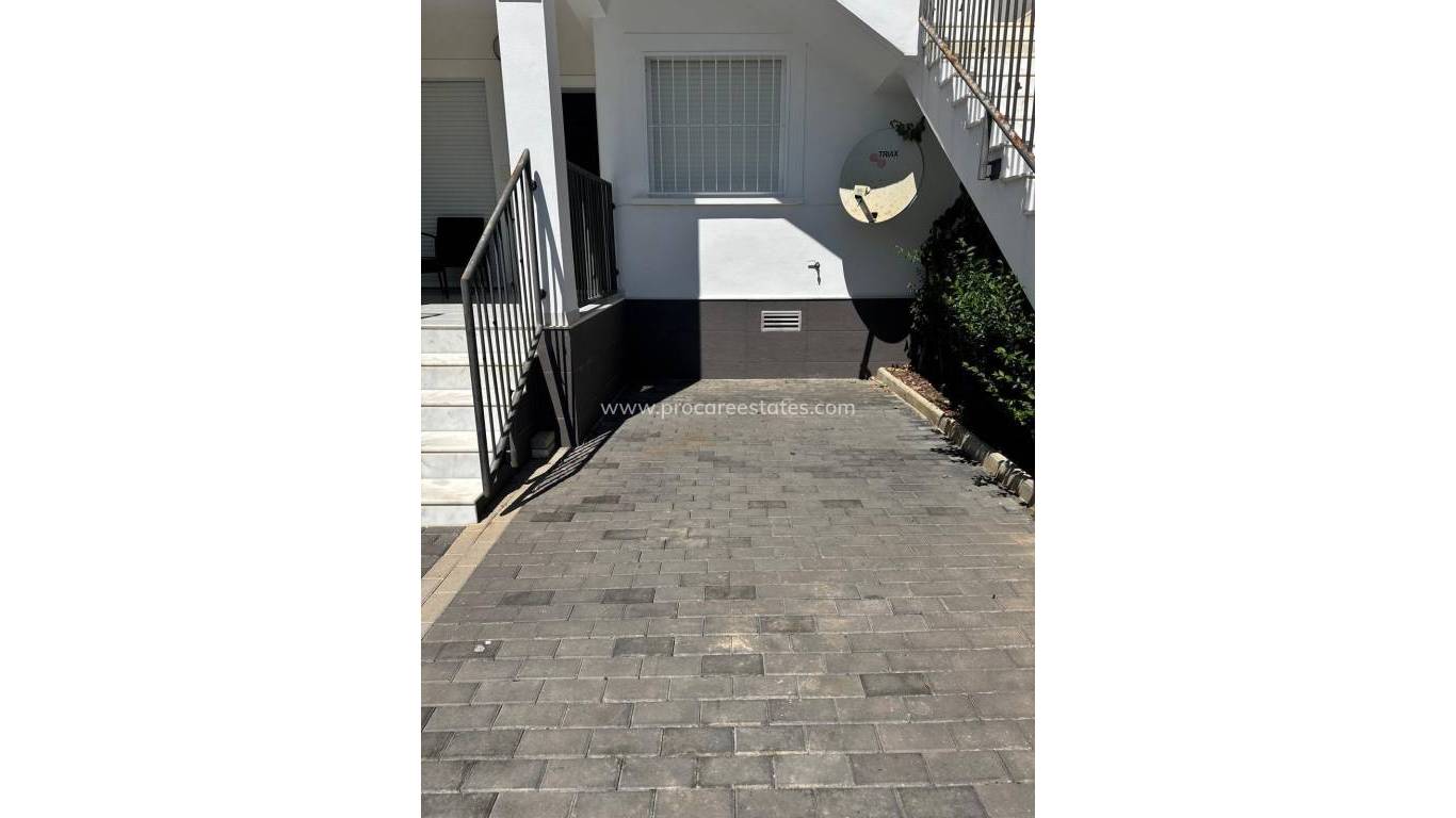 Revente - Appartement - Torrevieja - Aguas Nuevas