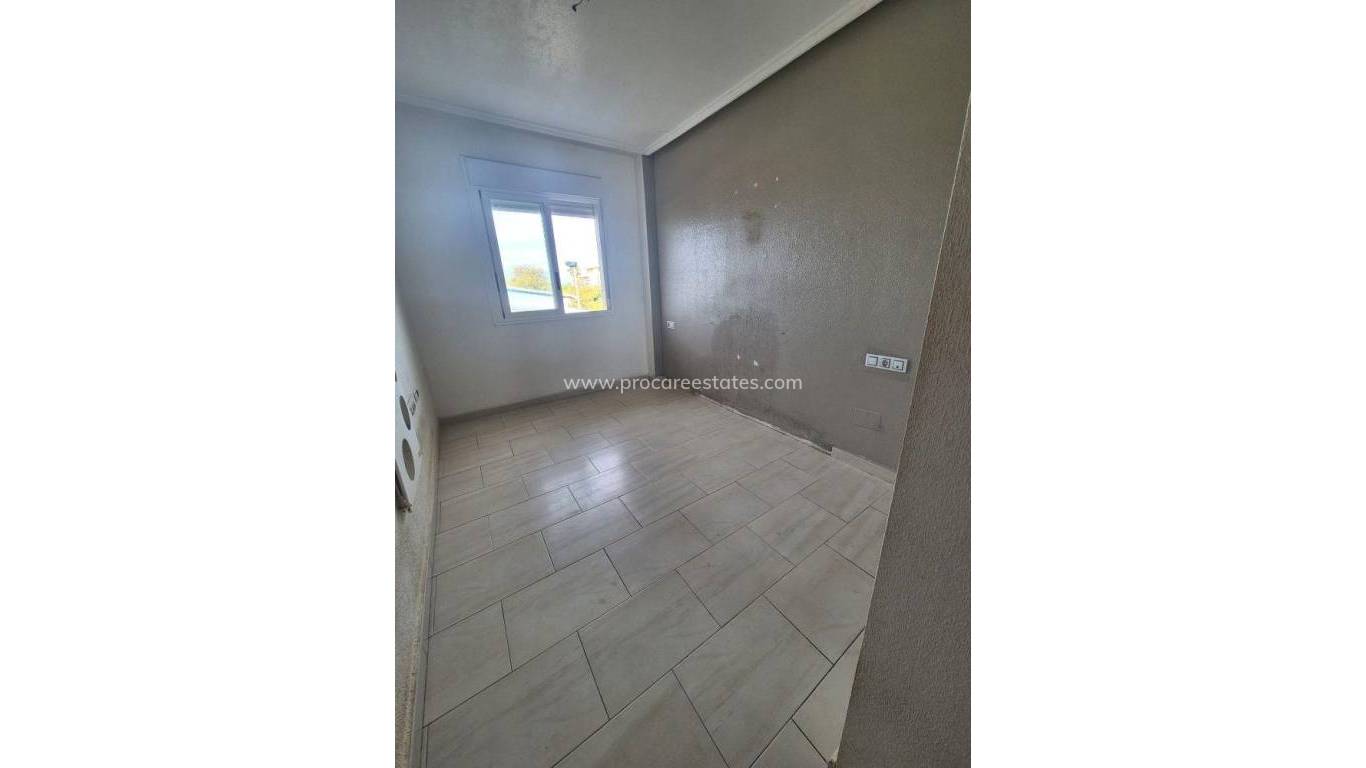 Revente - Appartement - Torrevieja - Aguas Nuevas