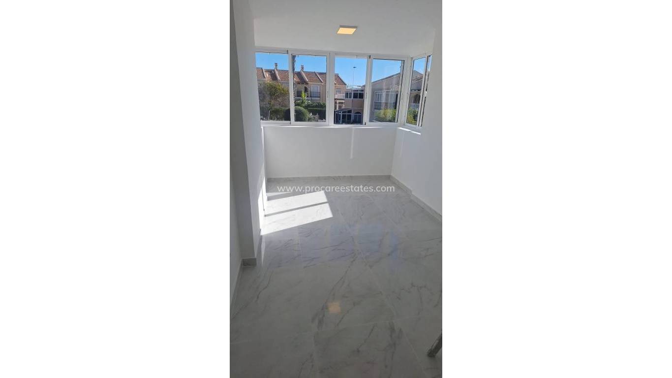 Revente - Appartement - Torrevieja - Aguas Nuevas