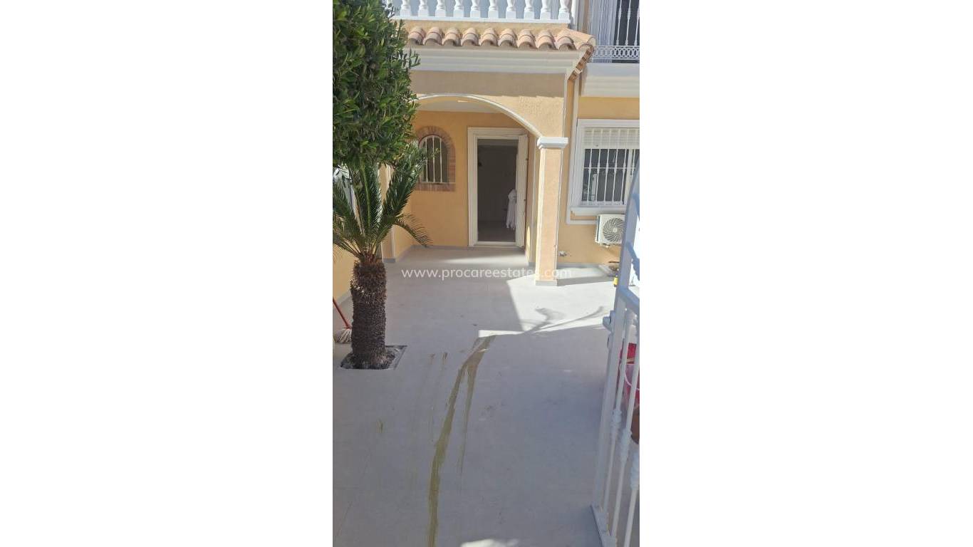 Revente - Appartement - Torrevieja - Aguas Nuevas