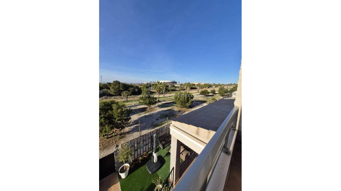 Revente - Appartement - Torrevieja - Aguas Nuevas