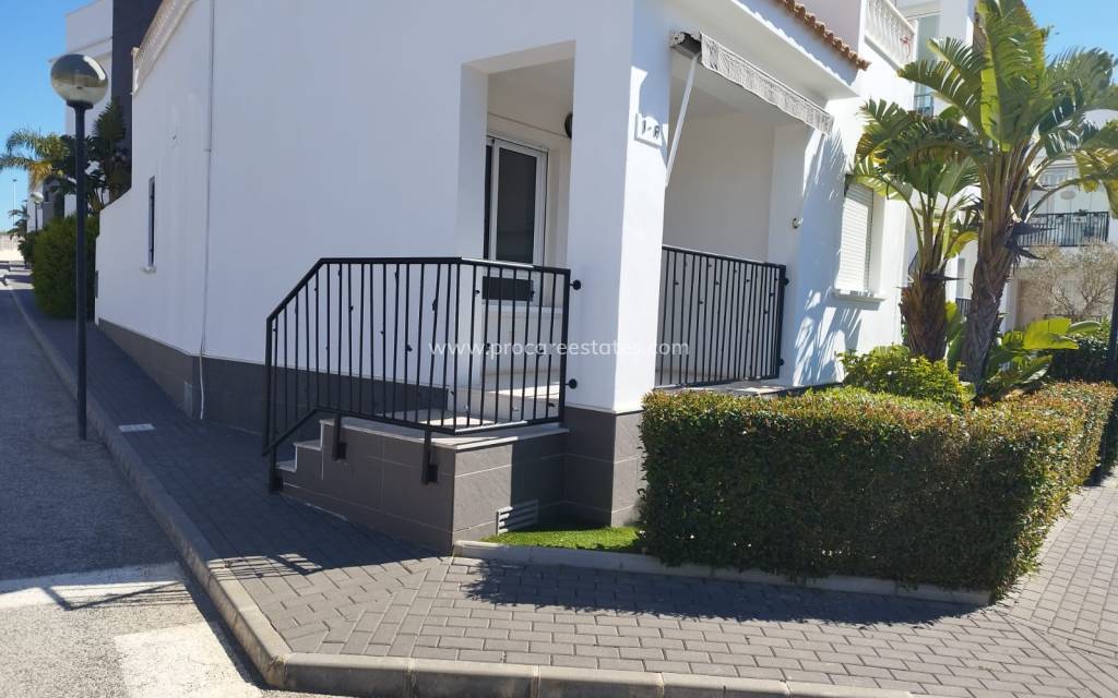 Revente - Appartement - Torrevieja - Aguas Nuevas