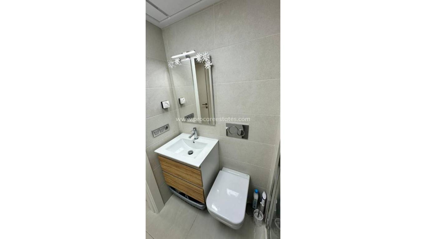 Revente - Appartement - Torrevieja - Calas Blancas