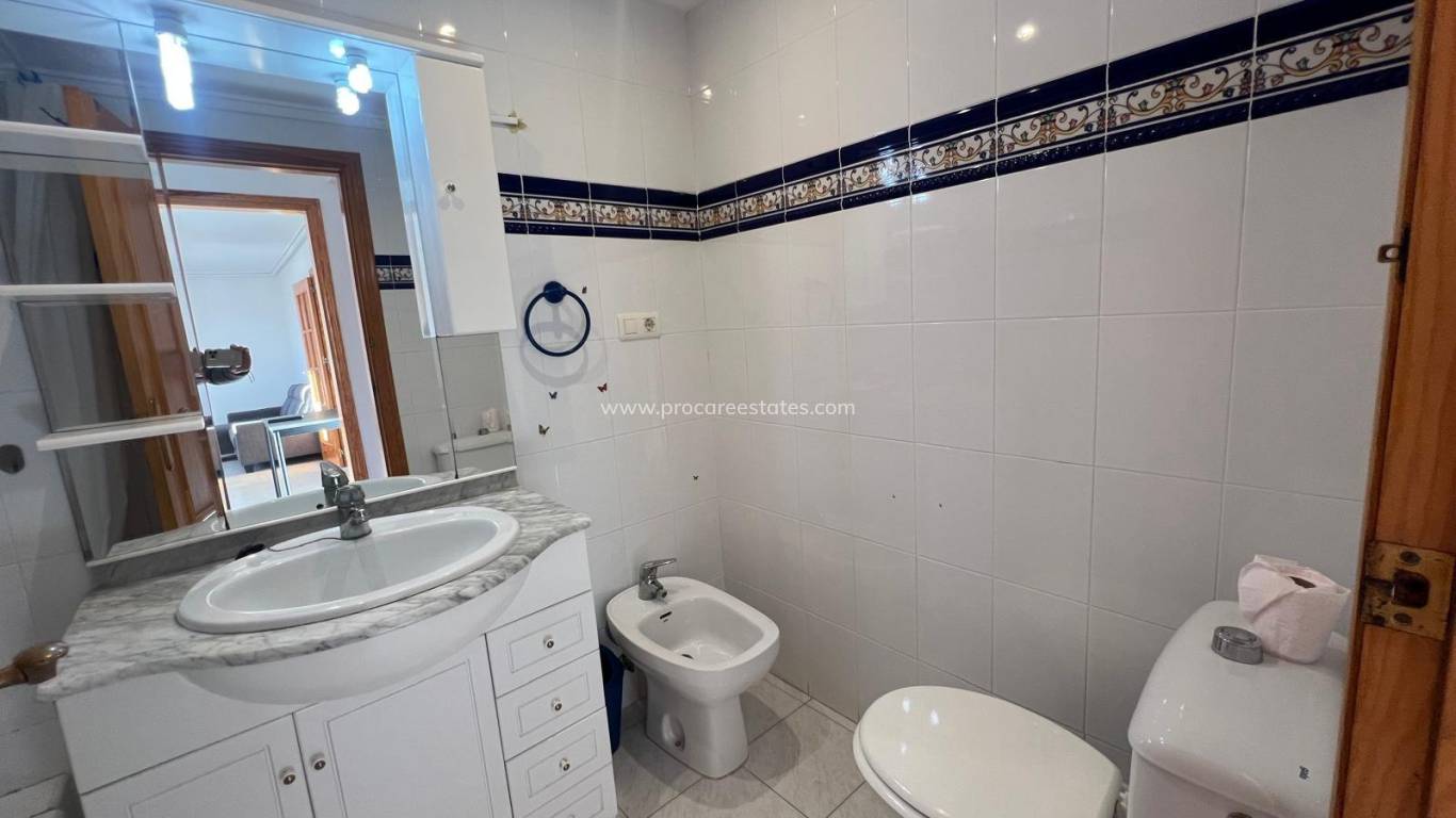 Revente - Appartement - Torrevieja - Carrefour Area