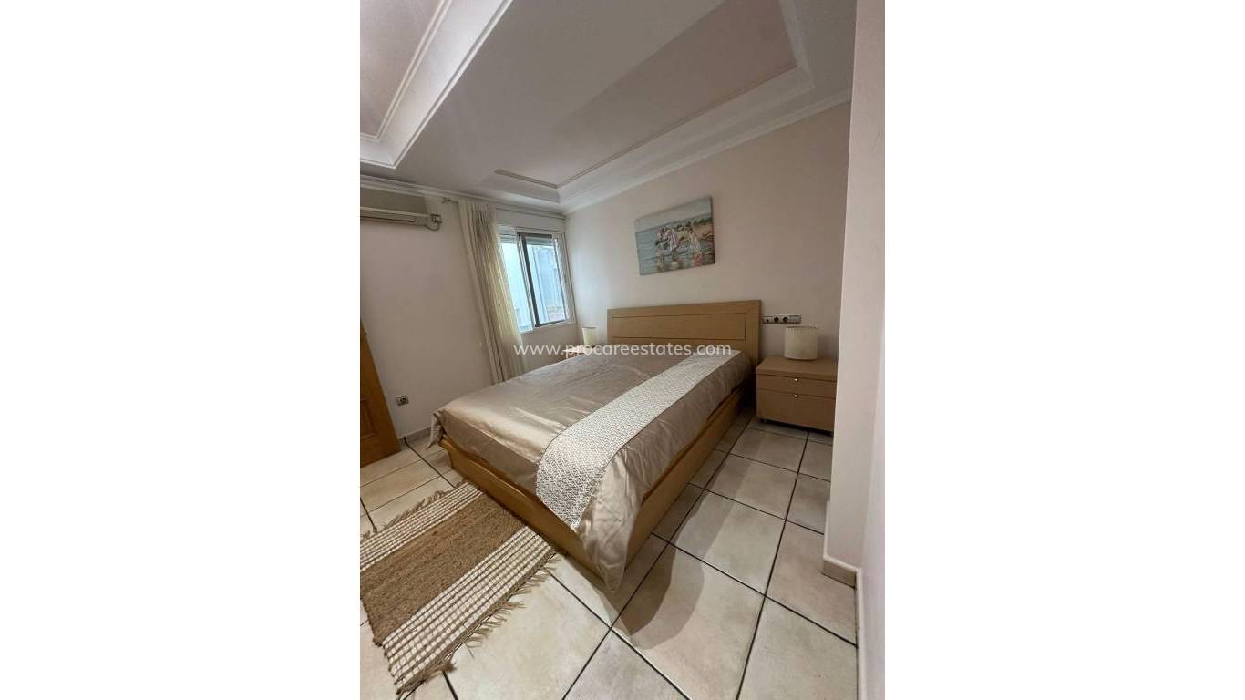 Revente - Appartement - Torrevieja - La Mata