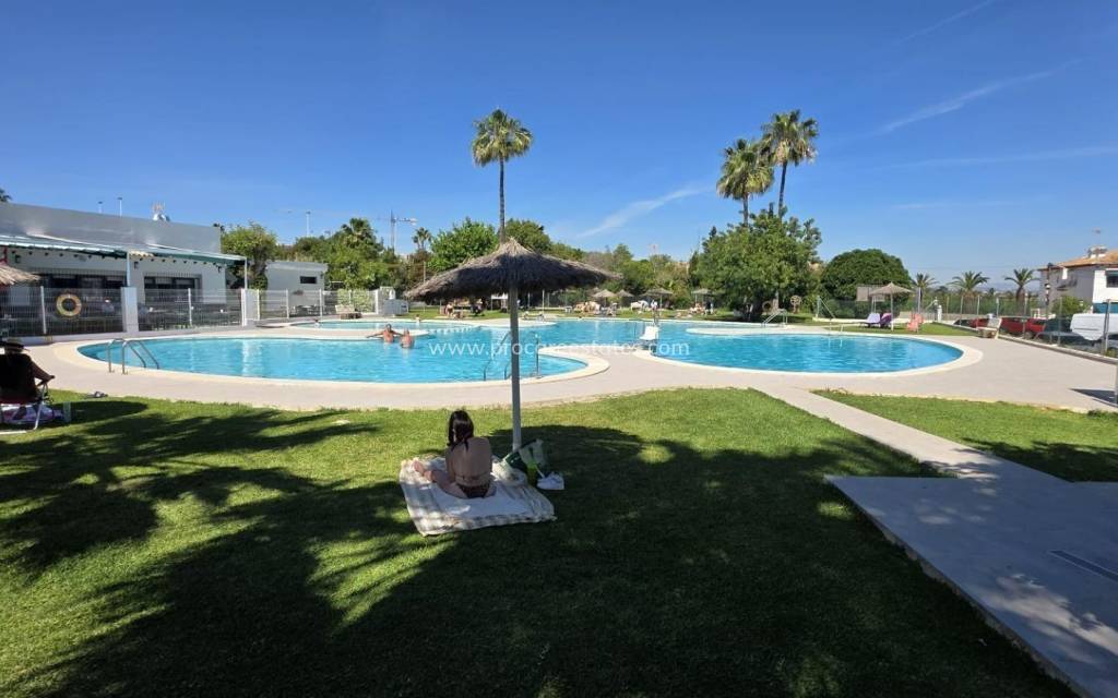 Revente - Appartement - Torrevieja - Los Balcones