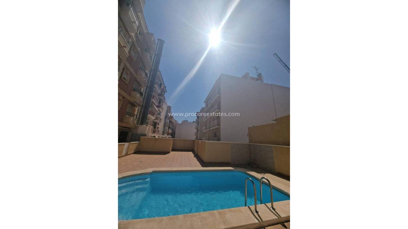 Revente - Appartement - Torrevieja - Paseo maritimo