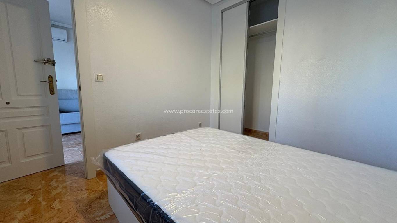 Revente - Appartement - Torrevieja - Paseo maritimo