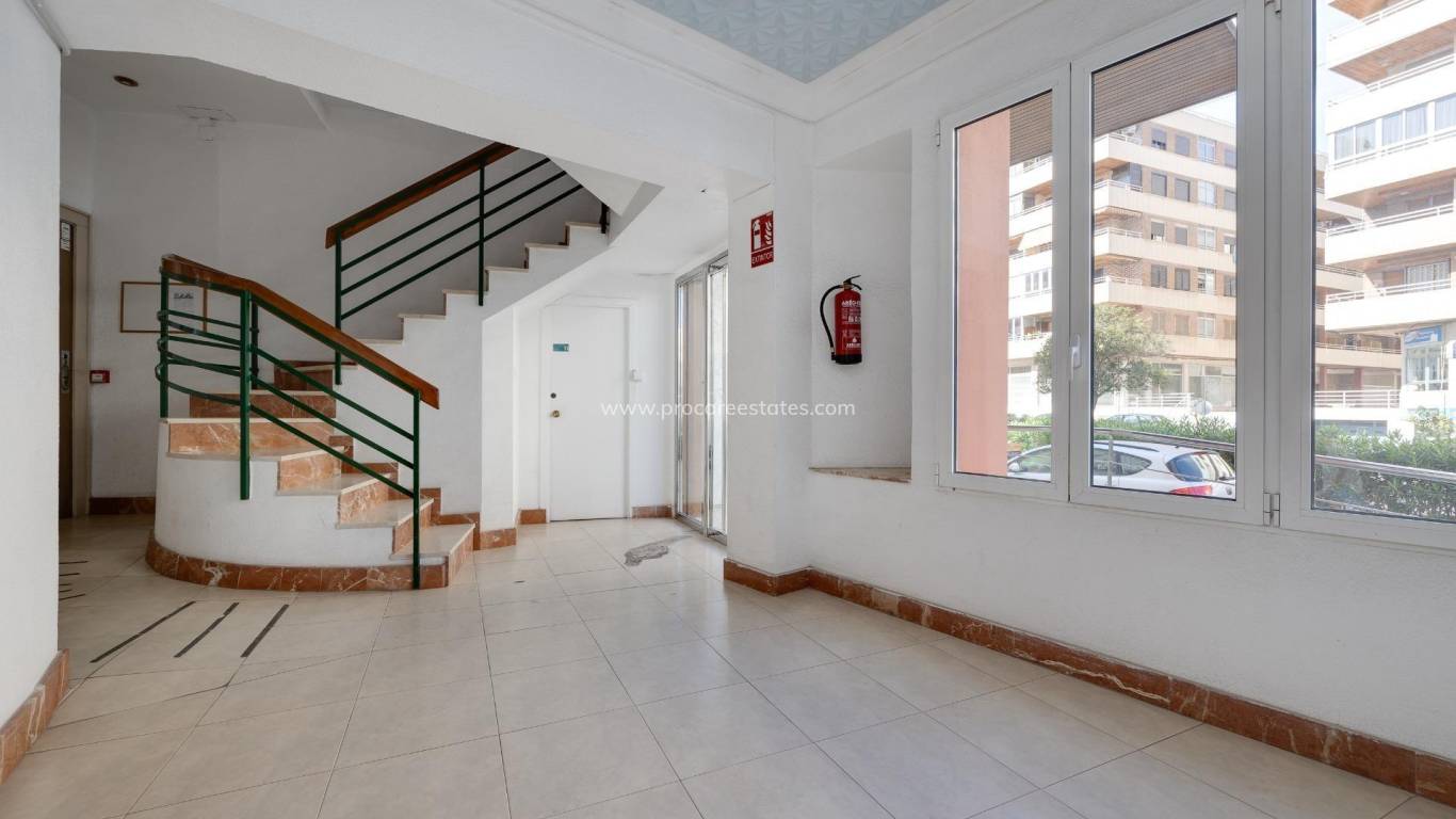Revente - Appartement - Torrevieja - Playa Del Cura