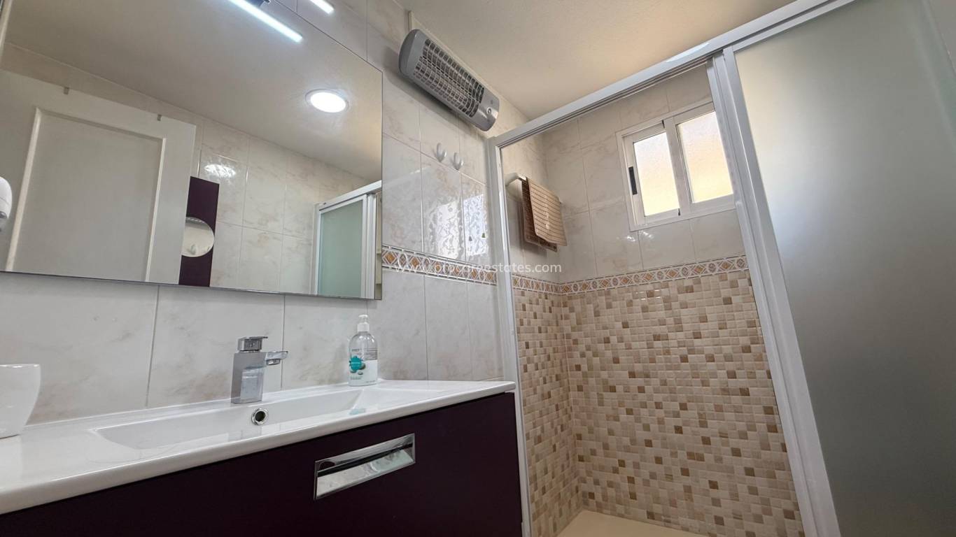 Revente - Appartement - Torrevieja - Playa Del Cura