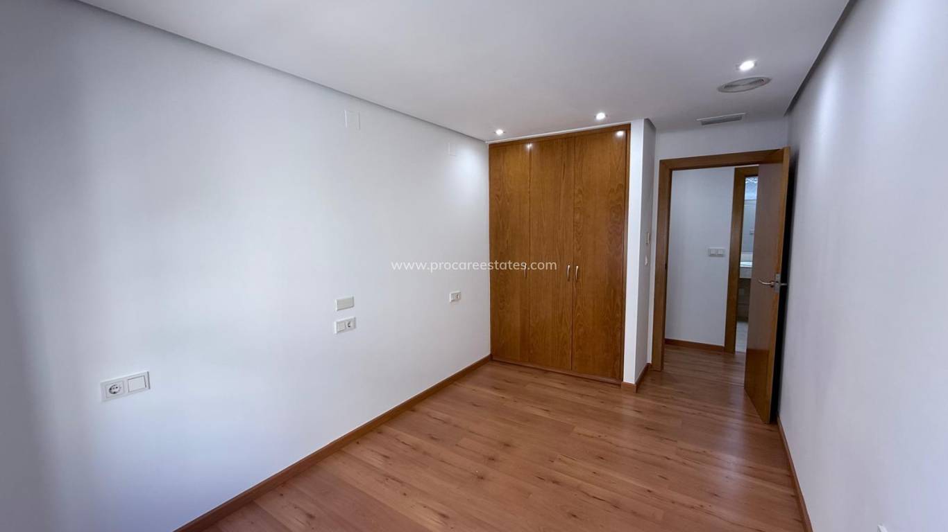 Revente - Appartement - Torrevieja - Puerto Deportivo