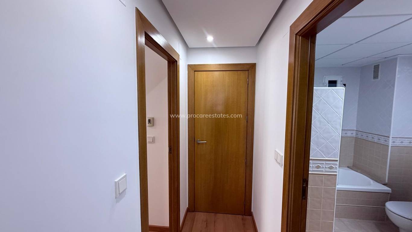 Revente - Appartement - Torrevieja - Puerto Deportivo