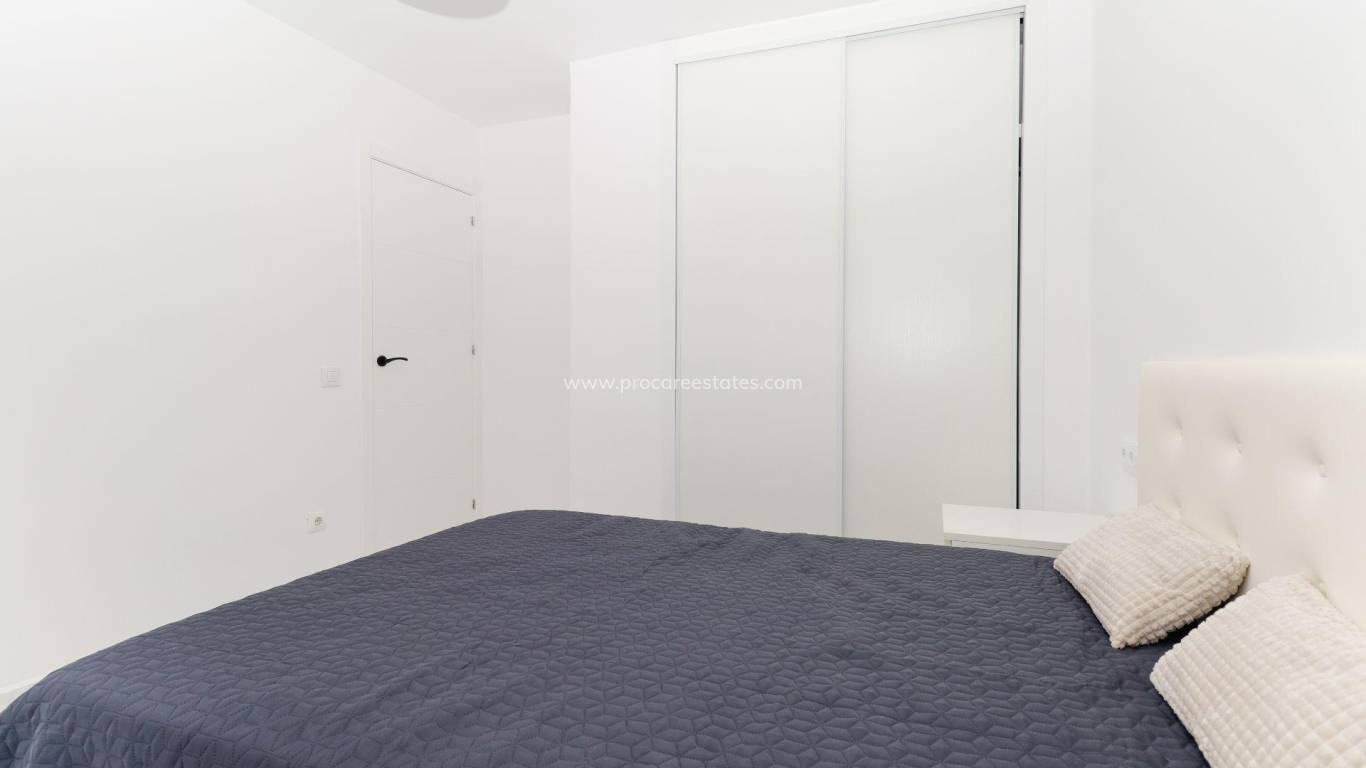 Revente - Appartement - Torrevieja - Punta Prima