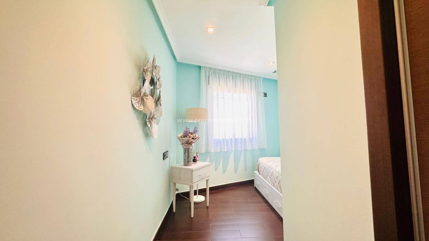 Revente - Appartement - Torrevieja - Torrevieja Center