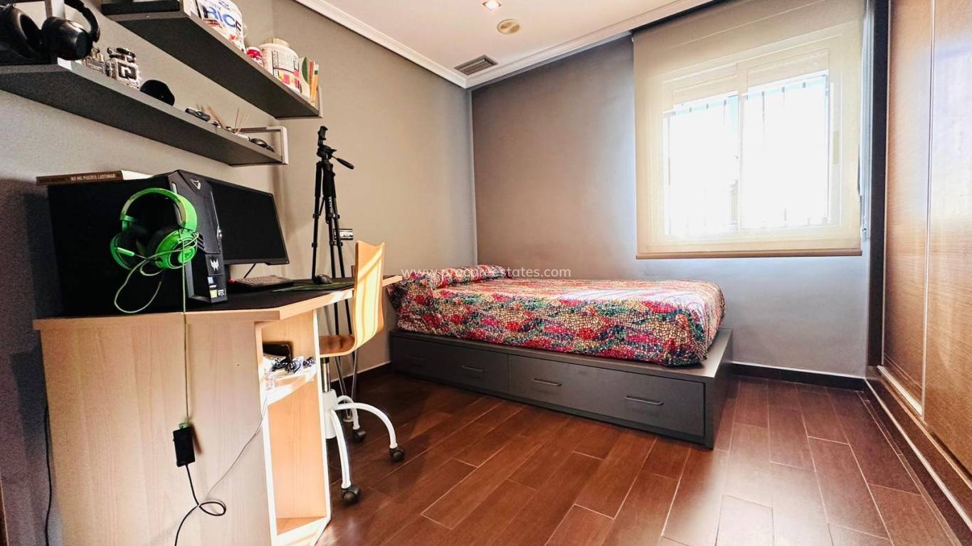 Revente - Appartement - Torrevieja - Torrevieja Center