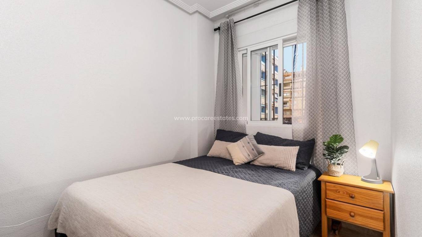 Revente - Appartement - Torrevieja - Torrevieja Center