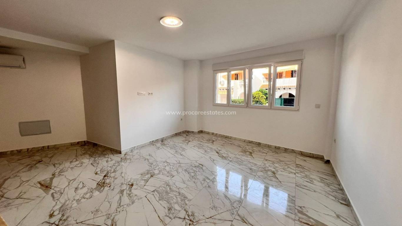 Revente - Appartement - Torrevieja - Torrevieja Center