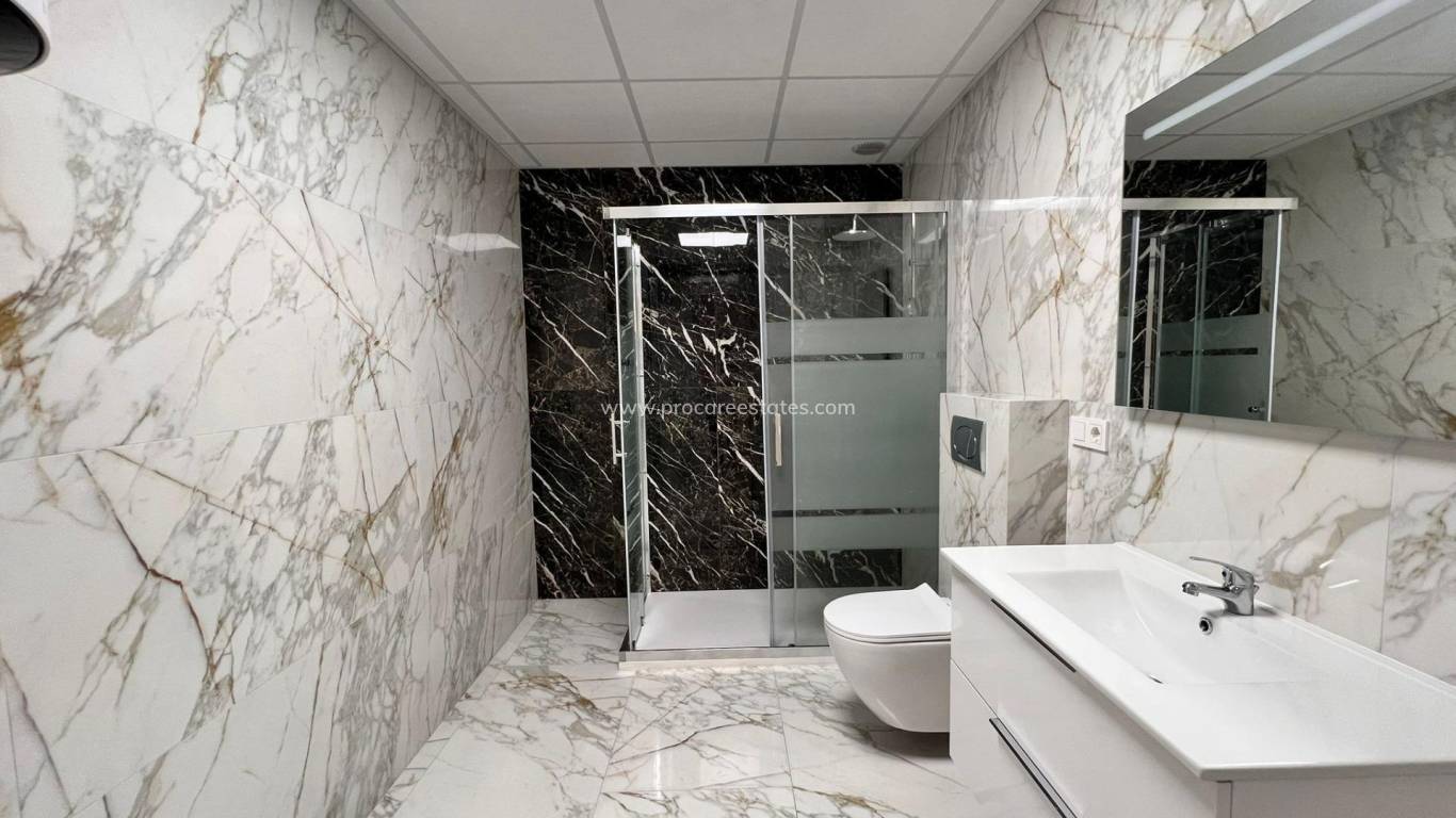 Revente - Appartement - Torrevieja - Torrevieja Center