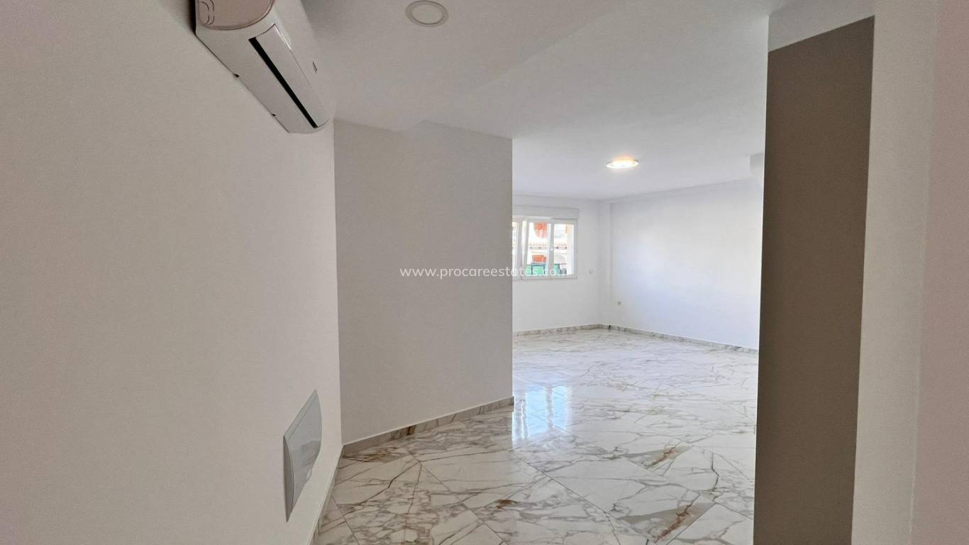 Revente - Appartement - Torrevieja - Torrevieja Center