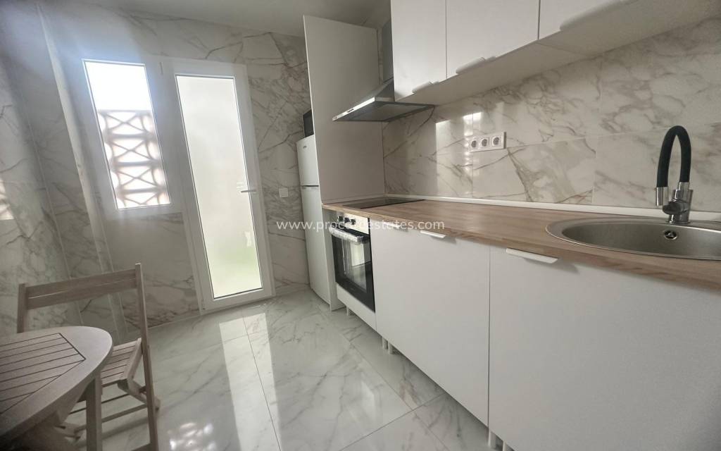 Revente - Appartement - Torrevieja - Torrevieja Center