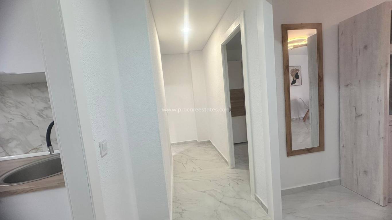 Revente - Appartement - Torrevieja - Torrevieja Center