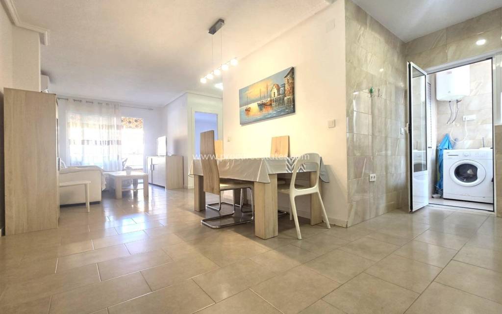 Revente - Appartement - Torrevieja - Torrevieja Center