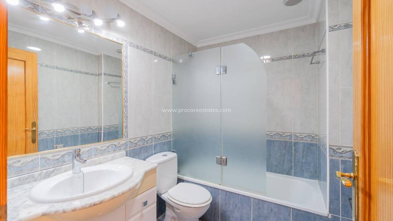Revente - Appartement - Torrevieja - Torrevieja Center