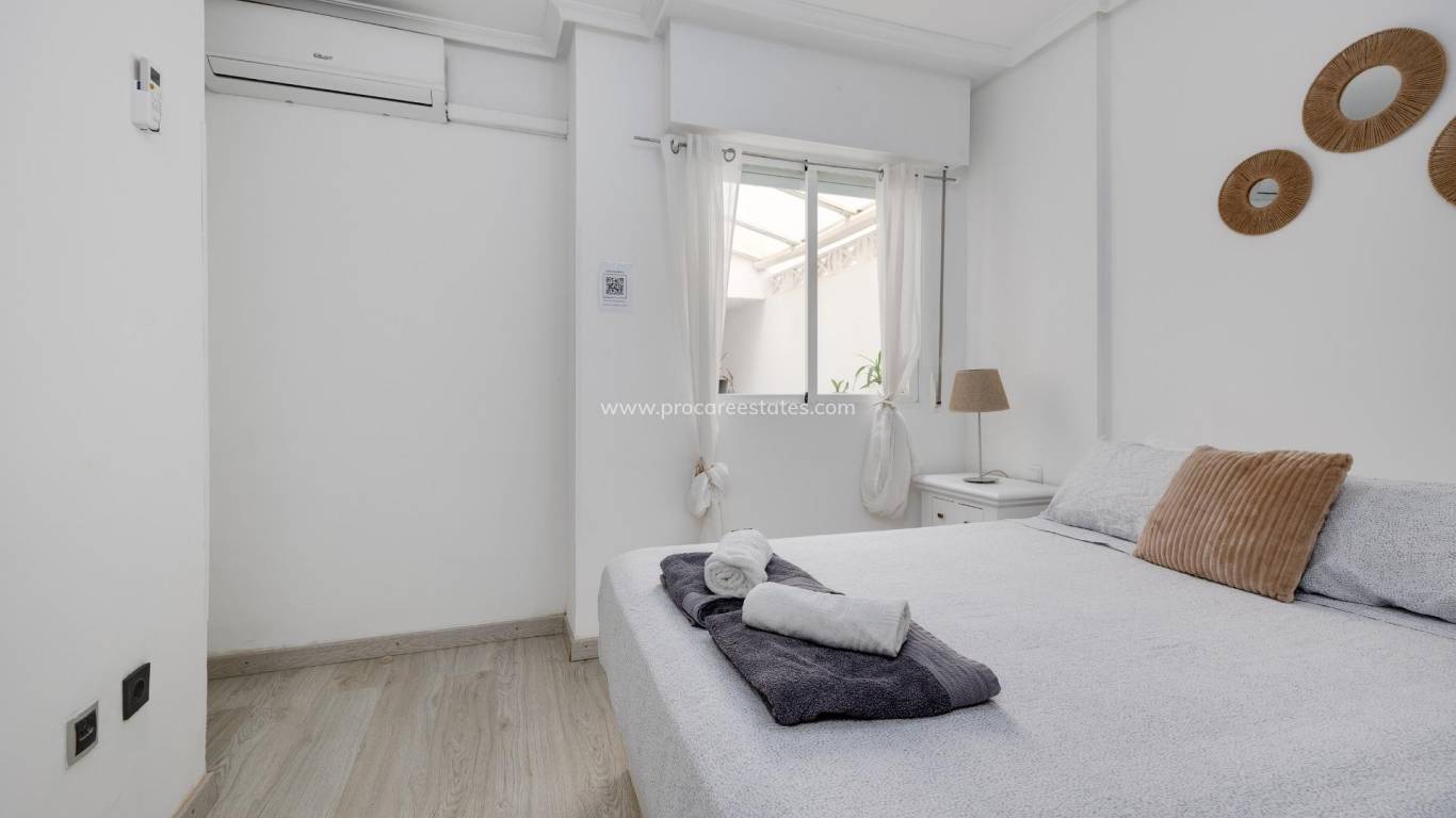 Revente - Appartement - Torrevieja - Torrevieja Center