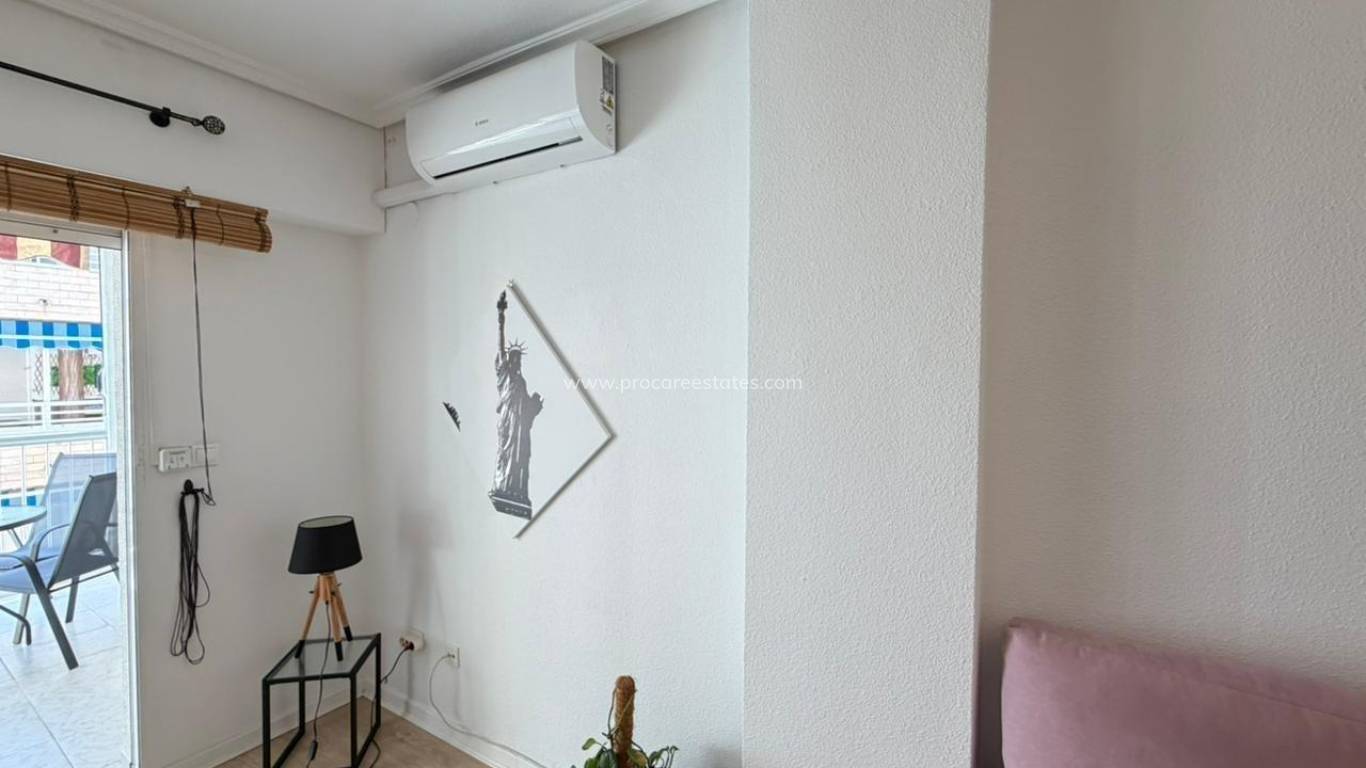 Revente - Appartement - Torrevieja - Torrevieja Center