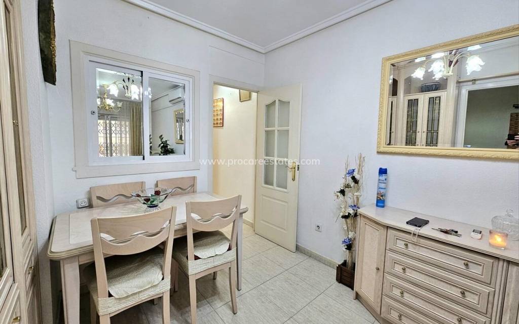 Revente - Appartement - Torrevieja - Torrevieja Center