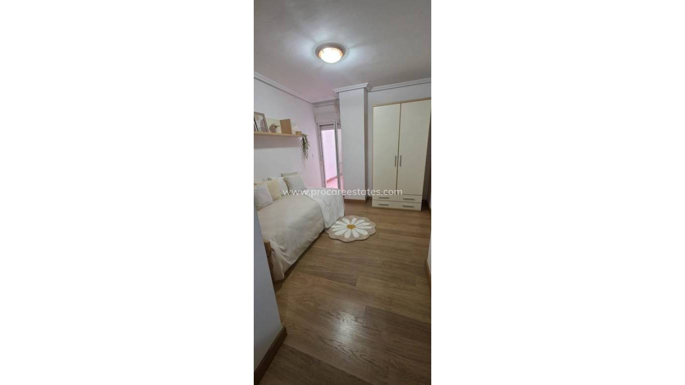 Revente - Appartement - Torrevieja - Torrevieja Center