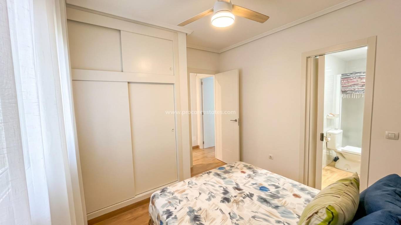 Revente - Appartement - Torrevieja - Torrevieja Center
