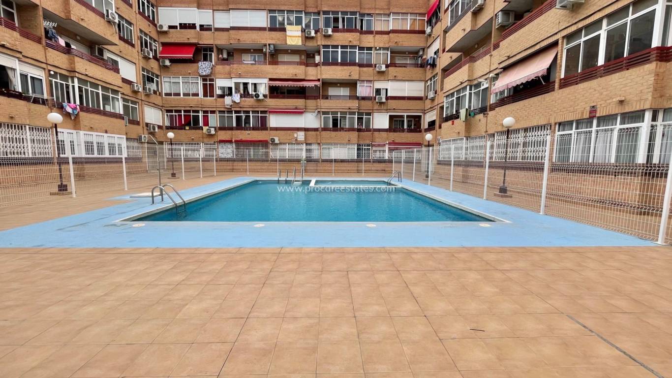 Revente - Appartement - Torrevieja - Torrevieja Center
