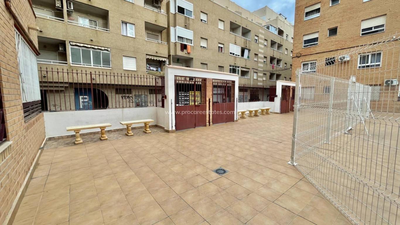 Revente - Appartement - Torrevieja - Torrevieja Center