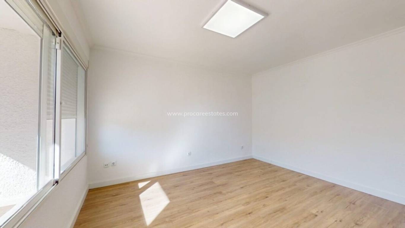 Revente - Appartement - Villamartin, Orihuela Costa - Villamartin