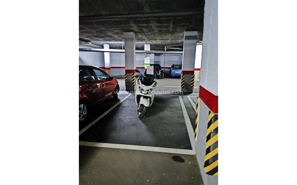 Revente - Garage - Torrevieja