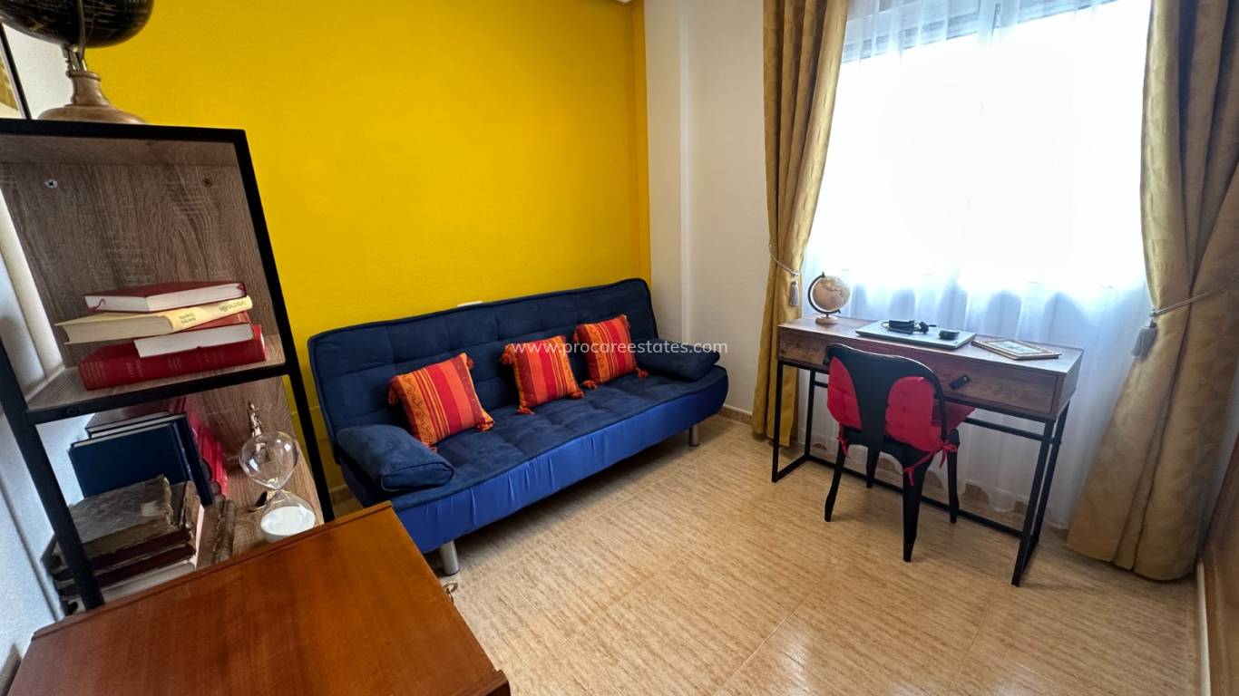 Revente - Maison de ville - Bigastro