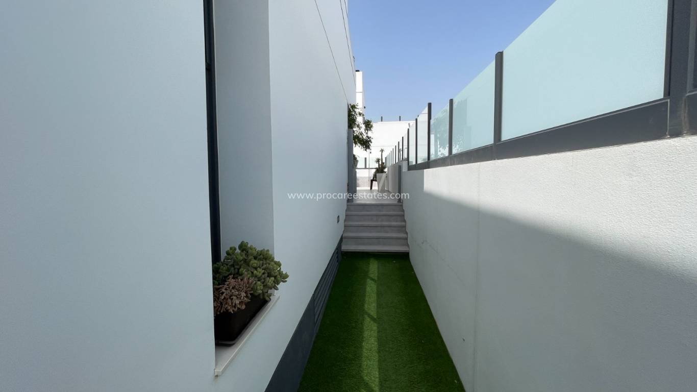 Revente - Maison de ville - Daya Nueva